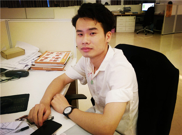 鸿业家具跟单部同事父亲节妄想