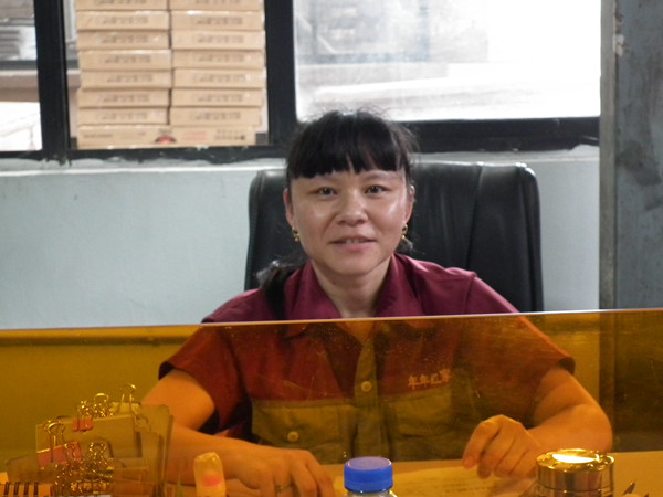 ，，，由于她们乐观爽朗的性格熏染了我们