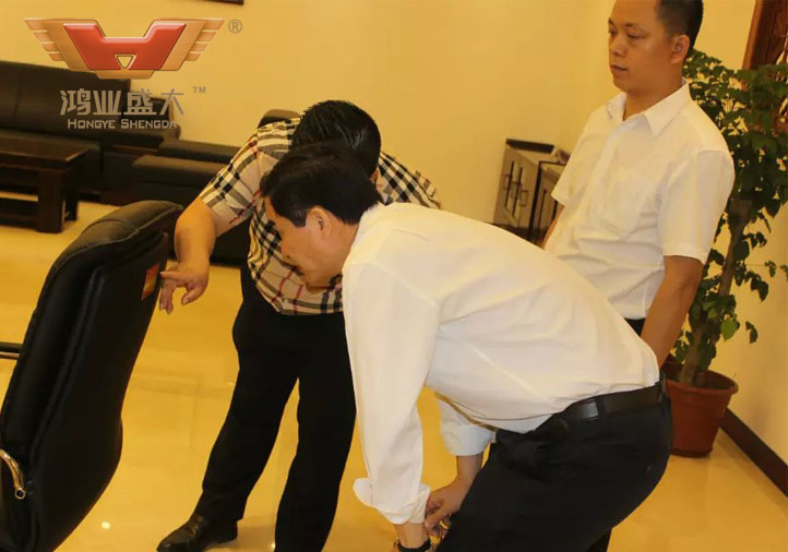广东省家具协会王克同志莅临鸿业公司|鸿业相册|【鸿业盛大官网】